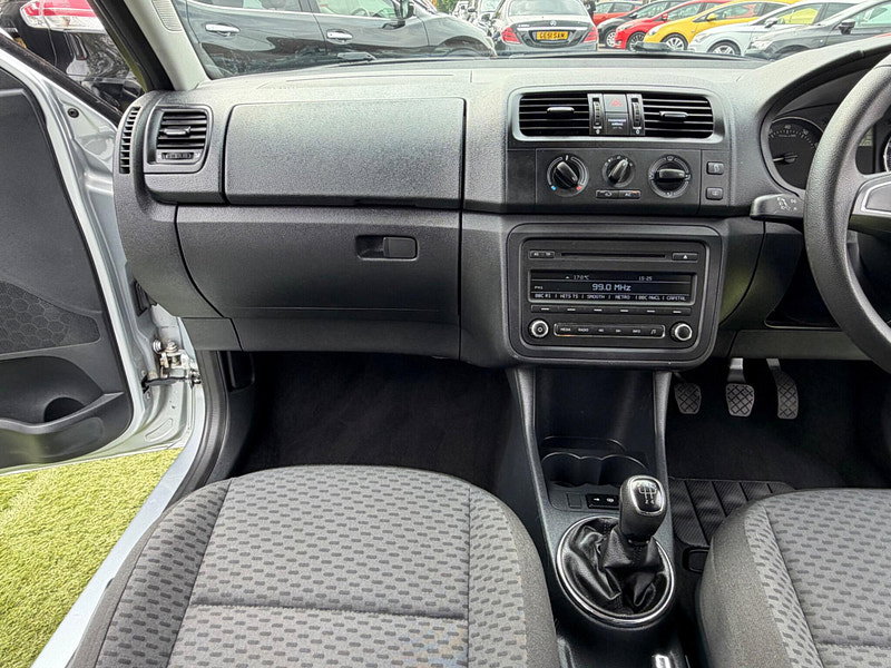Skoda Fabia 1.2 SE Hatchback 5dr Petrol Manual Euro 5 (69 ps) 5dr Manual 2026