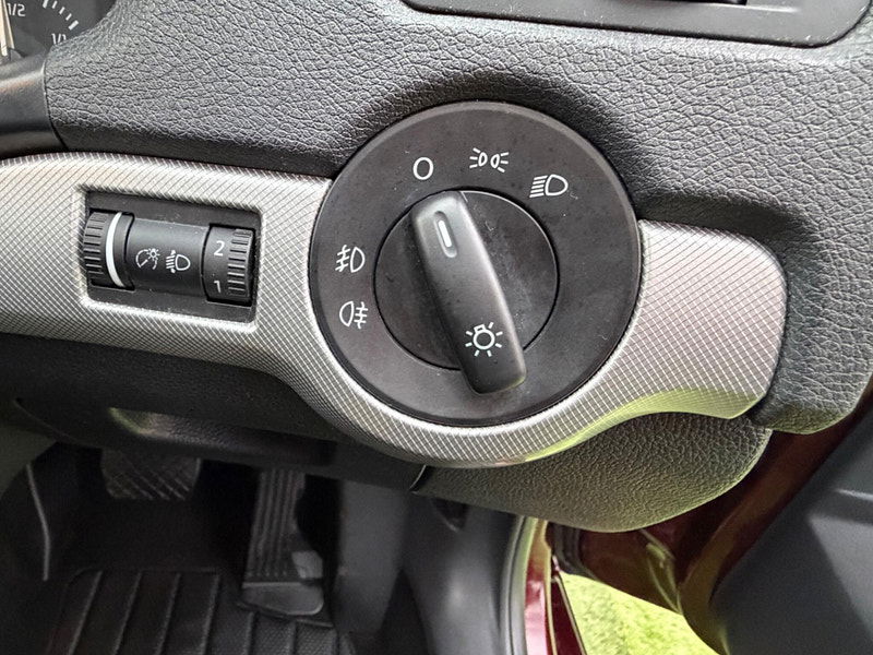 Skoda Octavia 1.4 TSI Elegance Estate 5dr Petrol DSG Euro 5 (122 ps) 5dr Automatic 2026