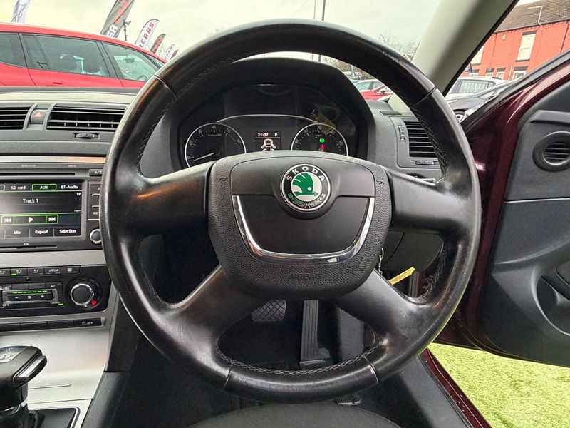 Skoda Octavia 1.4 TSI Elegance Estate 5dr Petrol DSG Euro 5 (122 ps) 5dr Automatic 2026