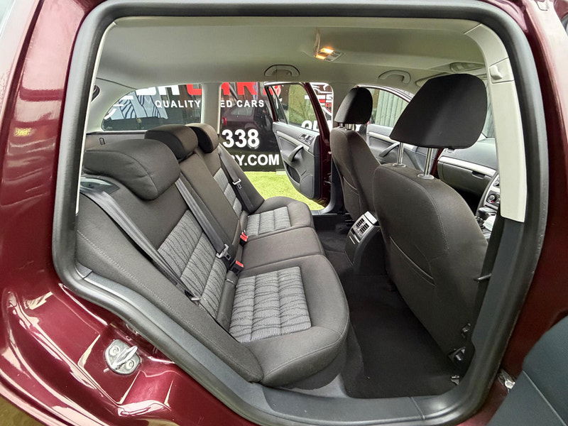 Skoda Octavia 1.4 TSI Elegance Estate 5dr Petrol DSG Euro 5 (122 ps) 5dr Automatic 2026