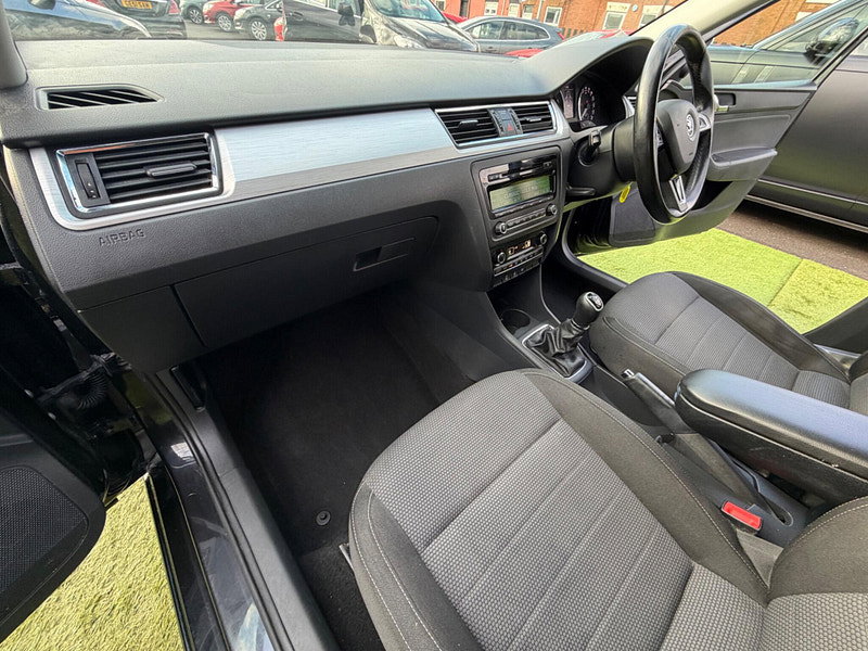 Skoda Rapid Spaceback 1.2 TSI Elegance Hatchback 5dr Petrol Manual Euro 5 (105 ps) 5dr Manual 2026