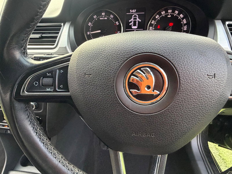 Skoda Rapid Spaceback 1.2 TSI Elegance Hatchback 5dr Petrol Manual Euro 5 (105 ps) 5dr Manual 2026