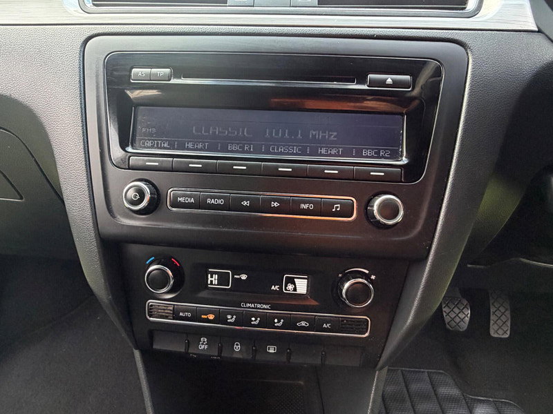 Skoda Rapid Spaceback 1.2 TSI Elegance Hatchback 5dr Petrol Manual Euro 5 (105 ps) 5dr Manual 2026