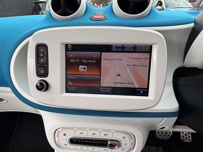 Smart ForTwo 1.0 Proxy (Premium Plus) Coupe 2dr Petrol Twinamic Euro 6 (s/s) (71 ps) 2dr Automatic 2026