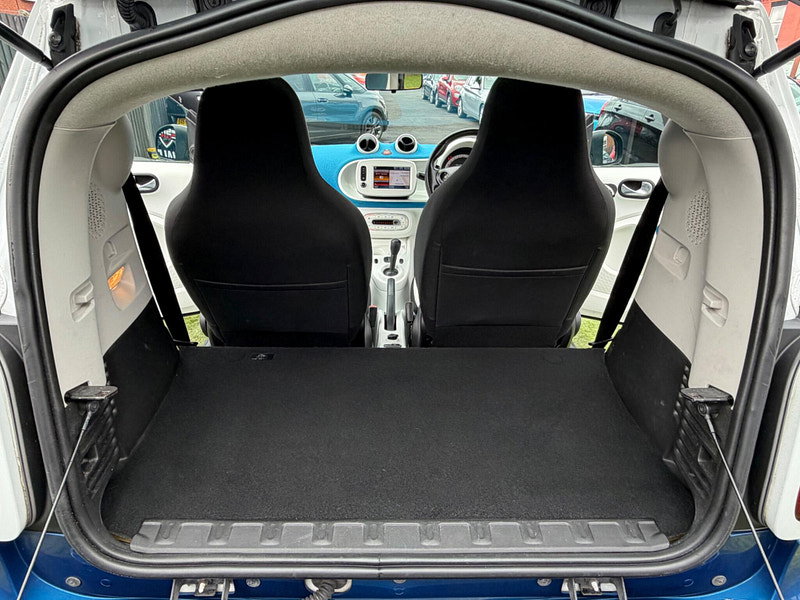 Smart ForTwo 1.0 Proxy (Premium Plus) Coupe 2dr Petrol Twinamic Euro 6 (s/s) (71 ps) 2dr Automatic 2026