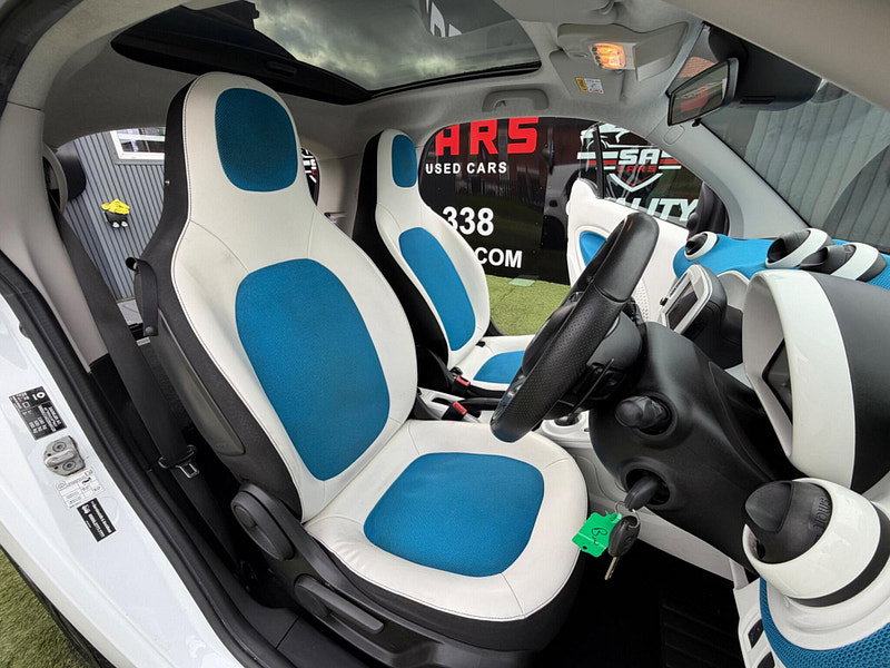 Smart ForTwo 1.0 Proxy (Premium Plus) Coupe 2dr Petrol Twinamic Euro 6 (s/s) (71 ps) 2dr Automatic 2026