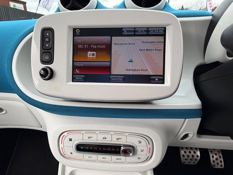 Smart ForTwo 1.0 Proxy (Premium Plus) Coupe 2dr Petrol Twinamic Euro 6 (s/s) (71 ps) 2dr Automatic 2026