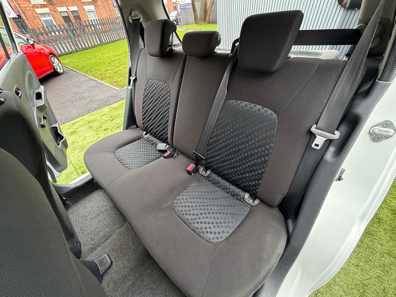 Suzuki Celerio 1.0 SZ2 Hatchback 5dr Petrol Manual Euro 6 (68 ps) 5dr Manual 2026