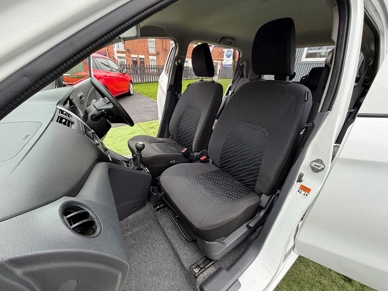 Suzuki Celerio 1.0 SZ2 Hatchback 5dr Petrol Manual Euro 6 (68 ps) 5dr Manual 2026