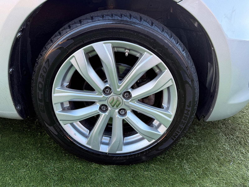 Suzuki Swift 1.2 SZ3 Hatchback 5dr Petrol Manual Euro 6 (94 ps) 5dr Manual 2025