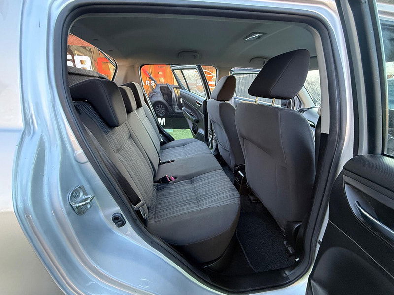 Suzuki Swift 1.2 SZ3 Hatchback 5dr Petrol Manual Euro 6 (94 ps) 5dr Manual 2026