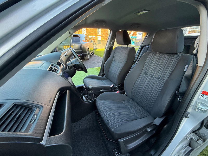 Suzuki Swift 1.2 SZ3 Hatchback 5dr Petrol Manual Euro 6 (94 ps) 5dr Manual 2025