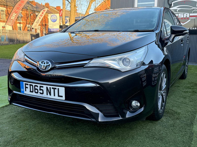 Toyota Avensis 2.0 D-4D Business Edition Plus Saloon 4dr Diesel Manual Euro 6 (s/s) (143 ps) 4dr Manual 2025