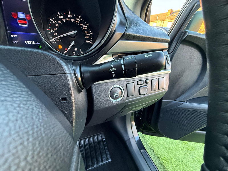 Toyota Avensis 2.0 D-4D Business Edition Plus Saloon 4dr Diesel Manual Euro 6 (s/s) (143 ps) 4dr Manual 2025