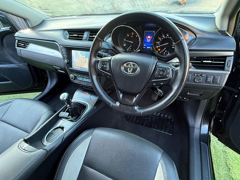 Toyota Avensis 2.0 D-4D Business Edition Plus Saloon 4dr Diesel Manual Euro 6 (s/s) (143 ps) 4dr Manual 2025