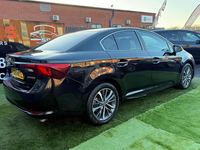 Toyota Avensis 2.0 D-4D Business Edition Plus Saloon 4dr Diesel Manual Euro 6 (s/s) (143 ps) 4dr Manual 2025