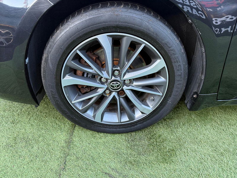 Toyota Avensis 2.0 D-4D Business Edition Plus Saloon 4dr Diesel Manual Euro 6 (s/s) (143 ps) 4dr Manual 2025