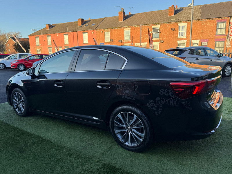 Toyota Avensis 2.0 D-4D Business Edition Plus Saloon 4dr Diesel Manual Euro 6 (s/s) (143 ps) 4dr Manual 2025