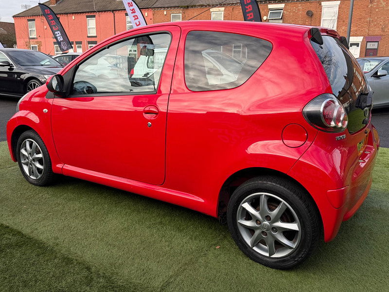 Toyota Aygo 1.0 VVT-i Mode Hatchback 3dr Petrol Manual Euro 5 (68 ps) 3dr Manual 2026