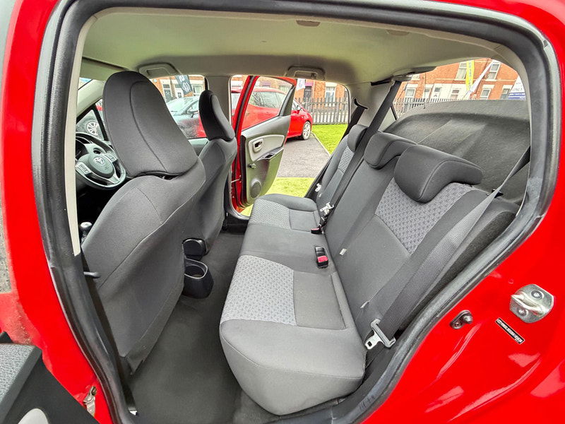 Toyota Yaris 1.0 VVT-i Icon Hatchback 5dr Petrol Manual Euro 6 (69 ps) 5dr Manual 2026