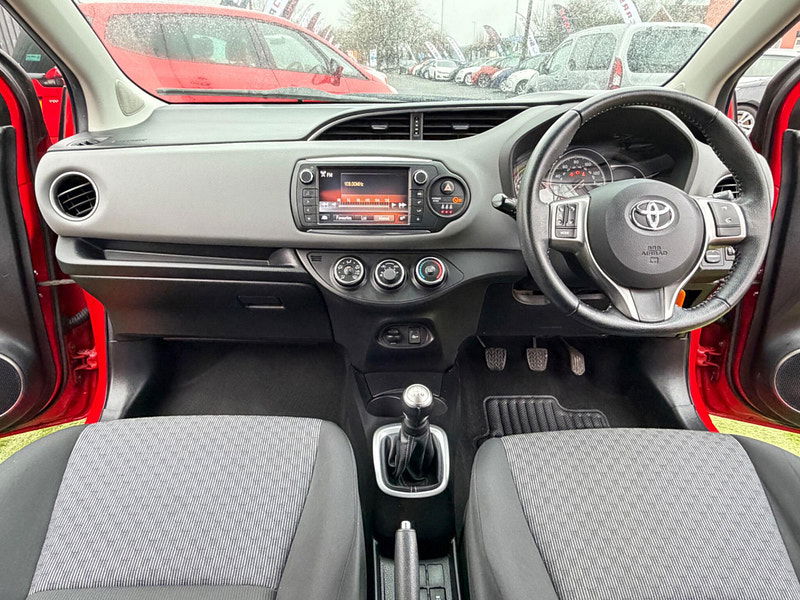 Toyota Yaris 1.0 VVT-i Icon Hatchback 5dr Petrol Manual Euro 6 (69 ps) 5dr Manual 2026
