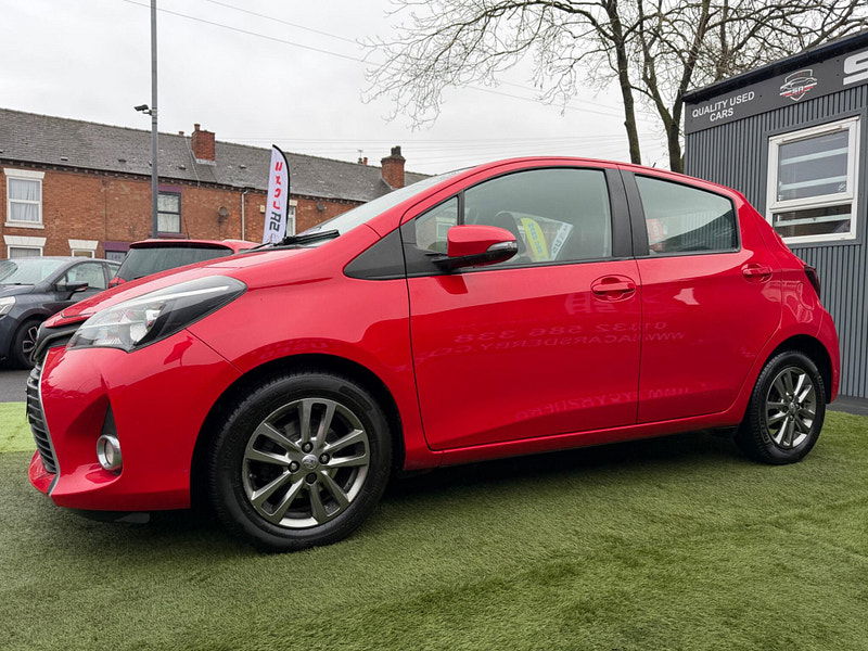 Toyota Yaris 1.0 VVT-i Icon Hatchback 5dr Petrol Manual Euro 6 (69 ps) 5dr Manual 2026