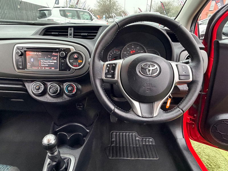 Toyota Yaris 1.33 Dual VVT-i TR Hatchback 5dr Petrol Manual Euro 5 (101 ps) 5dr Manual 2026