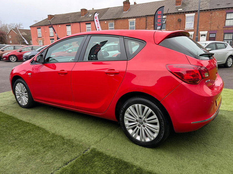 Vauxhall Astra 1.4 16v Energy Hatchback 5dr Petrol Manual Euro 5 (100 ps) 5dr Manual 2026