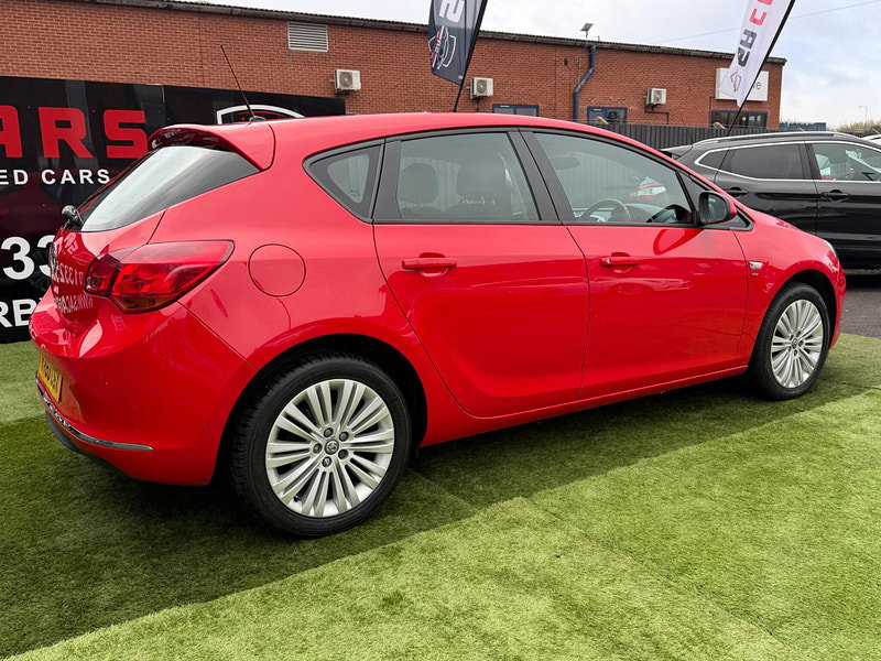 Vauxhall Astra 1.4 16v Energy Hatchback 5dr Petrol Manual Euro 5 (100 ps) 5dr Manual 2026