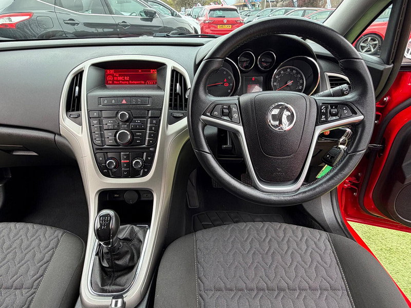 Vauxhall Astra 1.4 16v Energy Hatchback 5dr Petrol Manual Euro 5 (100 ps) 5dr Manual 2026