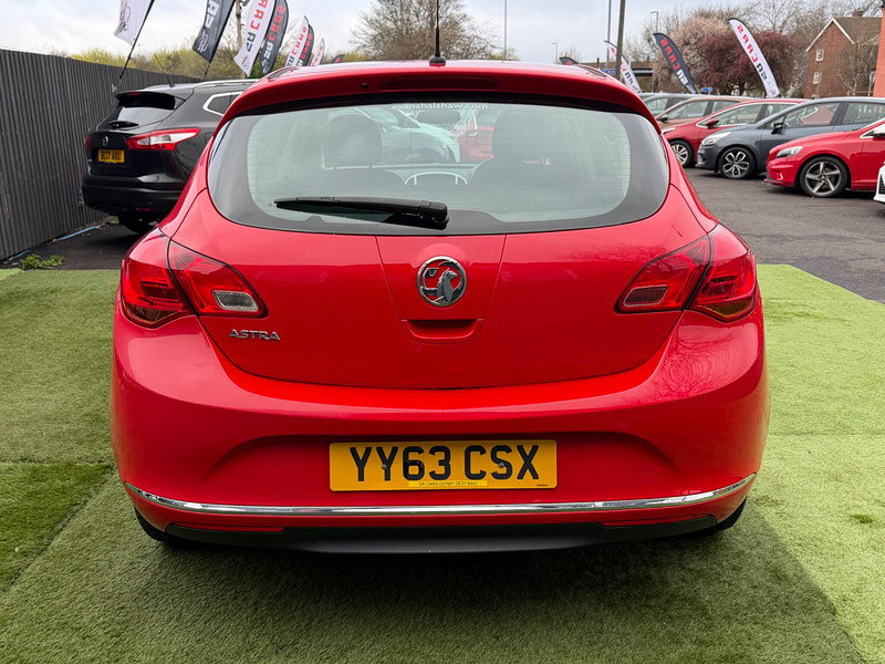 Vauxhall Astra 1.4 16v Energy Hatchback 5dr Petrol Manual Euro 5 (100 ps) 5dr Manual 2026