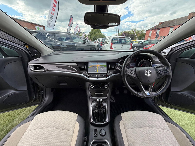 Vauxhall Astra 1.4i Turbo Elite Nav Hatchback 5dr Petrol Manual Euro 6 (150 ps) 5dr Manual 2026