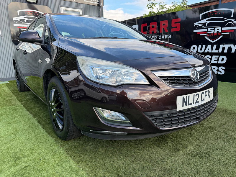Vauxhall Astra 1.6 16v Exclusiv Hatchback 5dr Petrol Manual Euro 5 (115 ps) 5dr Manual 2026