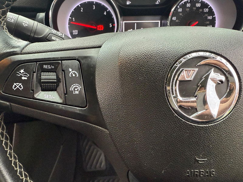 Vauxhall Astra 1.6 CDTi BlueInjection SRi Hatchback 5dr Diesel Manual Euro 6 (s/s) (136 ps) 5dr Manual 2025