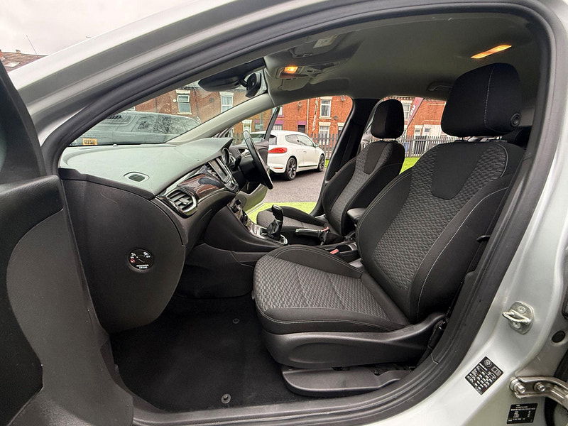 Vauxhall Astra 1.6 CDTi BlueInjection SRi Hatchback 5dr Diesel Manual Euro 6 (s/s) (136 ps) 5dr Manual 2025