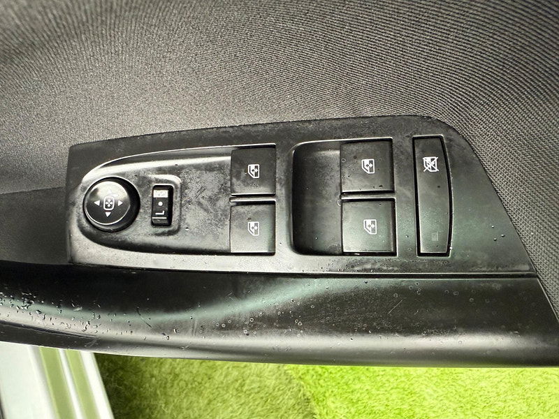 Vauxhall Astra 1.6 CDTi BlueInjection SRi Hatchback 5dr Diesel Manual Euro 6 (s/s) (136 ps) 5dr Manual 2025