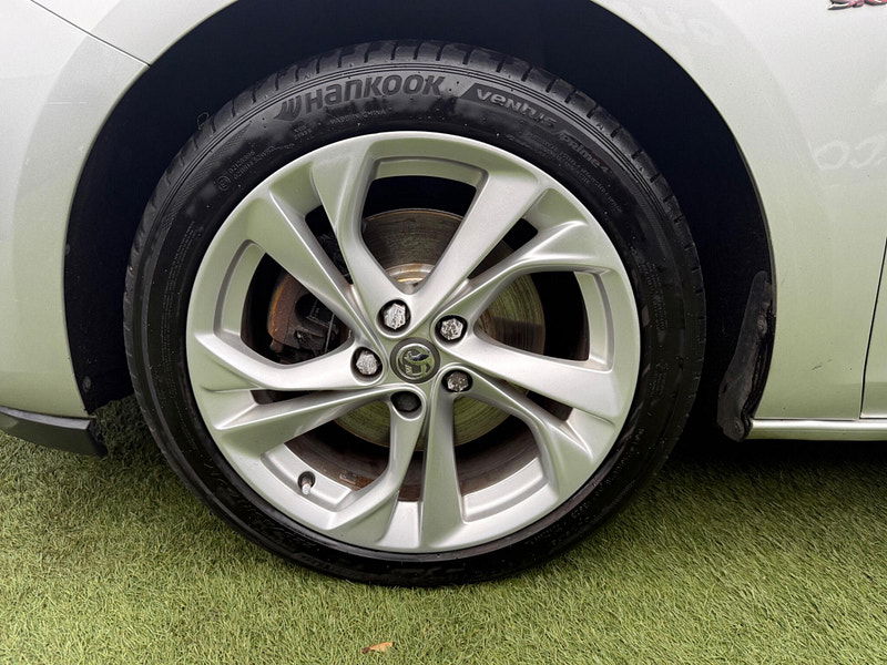 Vauxhall Astra 1.6 CDTi BlueInjection SRi Hatchback 5dr Diesel Manual Euro 6 (s/s) (136 ps) 5dr Manual 2025