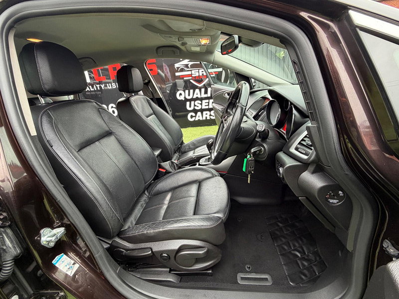 Vauxhall Astra 2.0 CDTi ecoFLEX Elite Hatchback 5dr Diesel Manual Euro 5 (s/s) (160 ps) 5dr Manual 2026