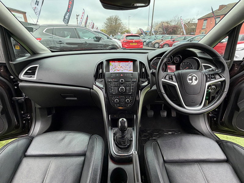 Vauxhall Astra 2.0 CDTi ecoFLEX Elite Hatchback 5dr Diesel Manual Euro 5 (s/s) (160 ps) 5dr Manual 2026