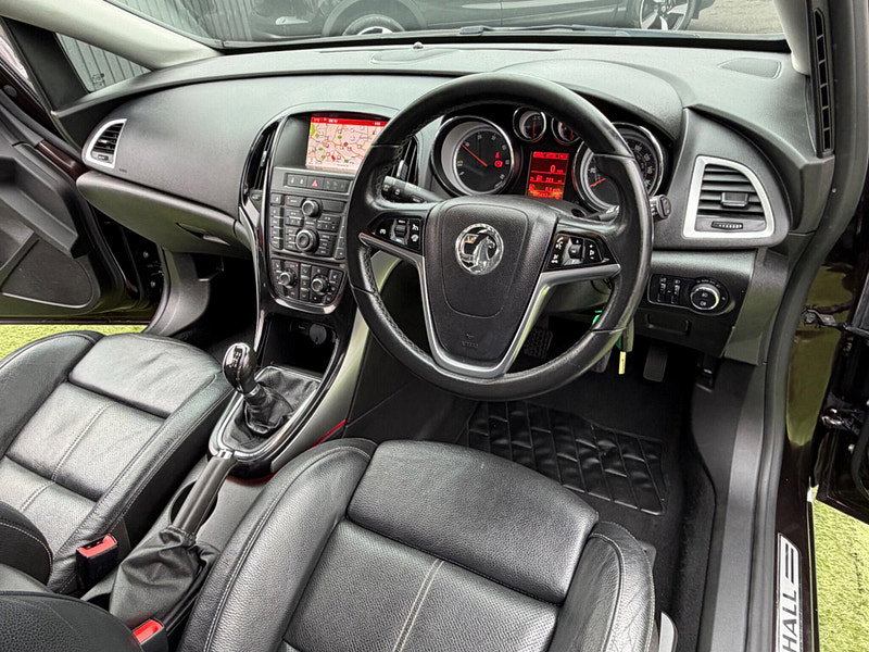 Vauxhall Astra 2.0 CDTi ecoFLEX Elite Hatchback 5dr Diesel Manual Euro 5 (s/s) (160 ps) 5dr Manual 2026