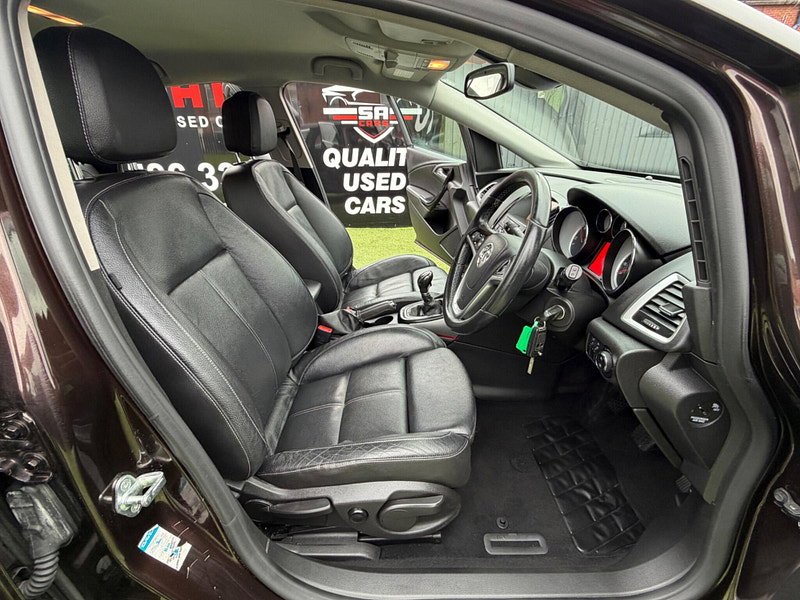 Vauxhall Astra 2.0 CDTi ecoFLEX Elite Hatchback 5dr Diesel Manual Euro 5 (s/s) (160 ps) 5dr Manual 2026