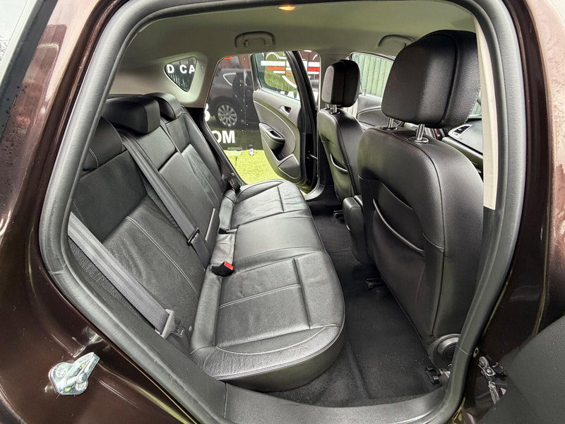 Vauxhall Astra 2.0 CDTi ecoFLEX Elite Hatchback 5dr Diesel Manual Euro 5 (s/s) (160 ps) 5dr Manual 2026