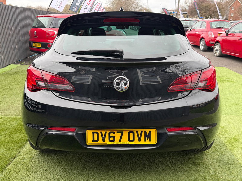 Vauxhall Astra GTC 1.4i Turbo Limited Edition Coupe 3dr Petrol Manual Euro 6 (s/s) (120 ps) 3dr Manual 2026