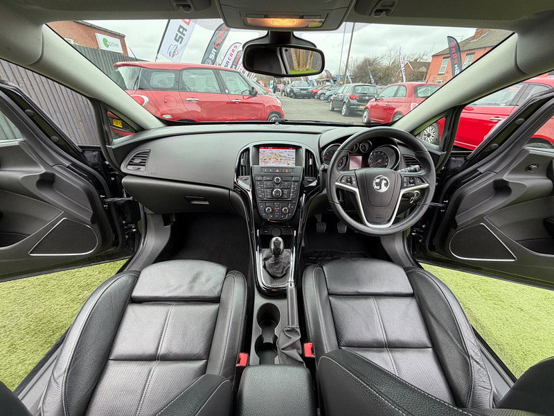 Vauxhall Astra GTC 1.4i Turbo Limited Edition Coupe 3dr Petrol Manual Euro 6 (s/s) (120 ps) 3dr Manual 2026