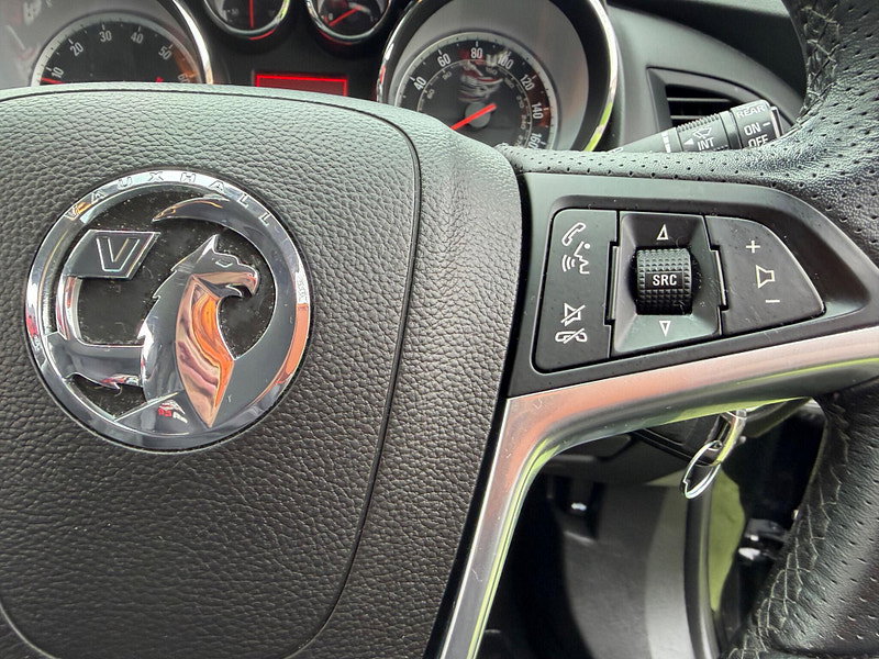 Vauxhall Astra GTC 1.4i Turbo Limited Edition Coupe 3dr Petrol Manual Euro 6 (s/s) (120 ps) 3dr Manual 2026