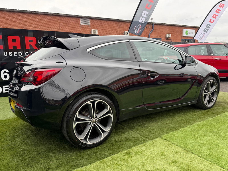 Vauxhall Astra GTC 1.4i Turbo Limited Edition Coupe 3dr Petrol Manual Euro 6 (s/s) (120 ps) 3dr Manual 2026
