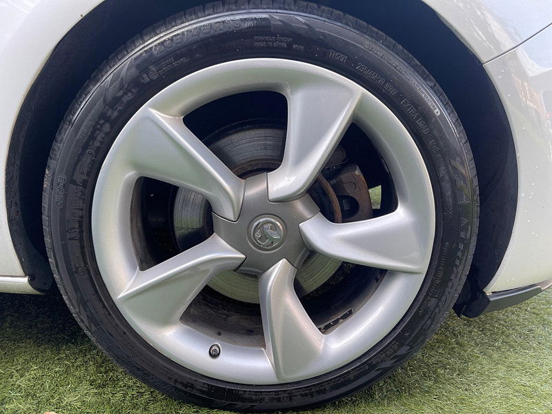 Vauxhall Astra GTC 1.4i Turbo SRi Coupe 3dr Petrol Manual Euro 6 (s/s) (140 ps) 3dr Manual 2025