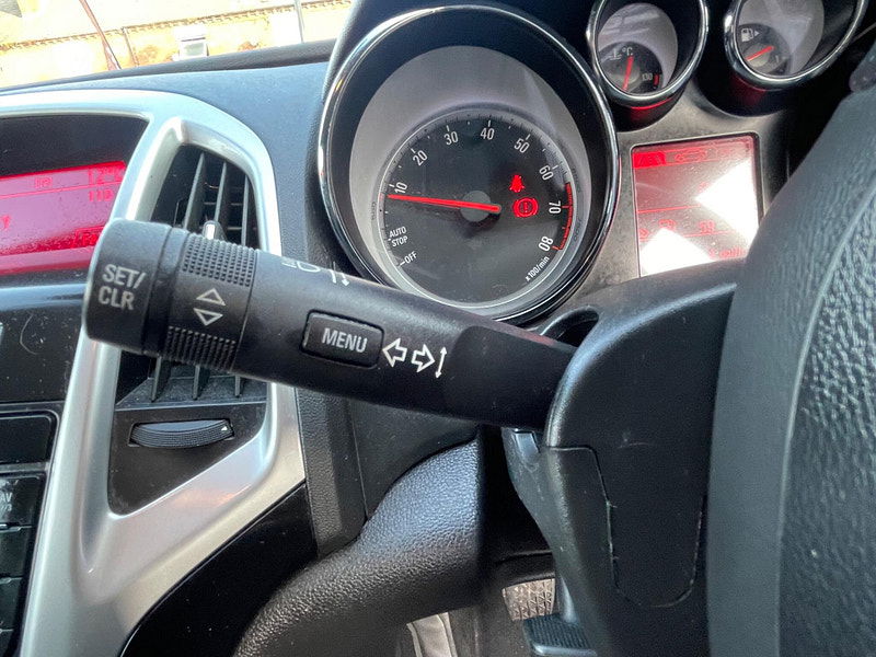 Vauxhall Astra GTC 1.4i Turbo SRi Coupe 3dr Petrol Manual Euro 6 (s/s) (140 ps) 3dr Manual 2025