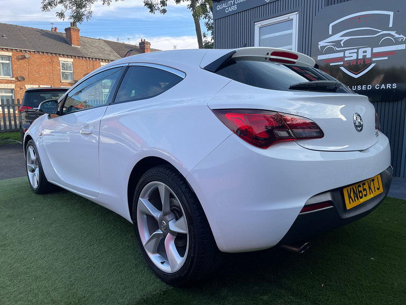 Vauxhall Astra GTC 1.4i Turbo SRi Coupe 3dr Petrol Manual Euro 6 (s/s) (140 ps) 3dr Manual 2025