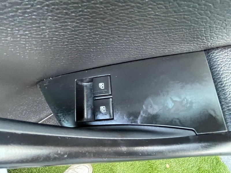 Vauxhall Astra GTC 1.4i Turbo SRi Coupe 3dr Petrol Manual Euro 6 (s/s) (140 ps) 3dr Manual 2025